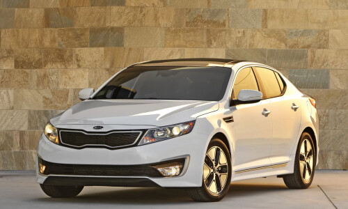 Kia Optima Hybrid #9