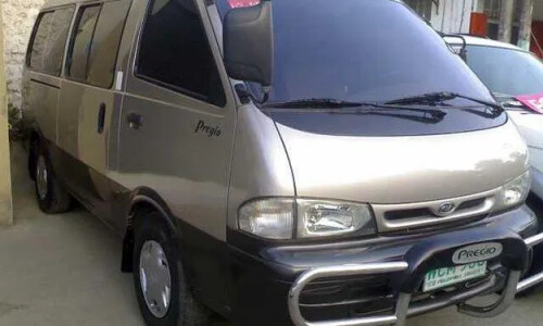 Kia Pregio #12