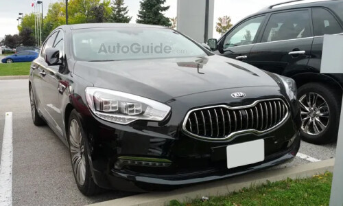 Kia Quoris #1