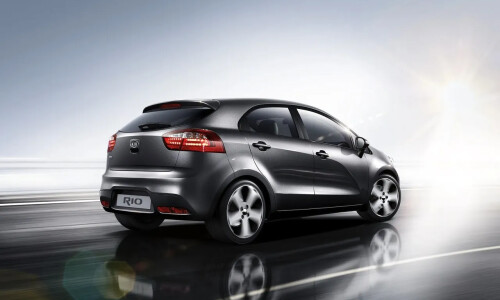 Kia Rio #11
