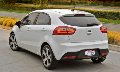 Kia Rio #13