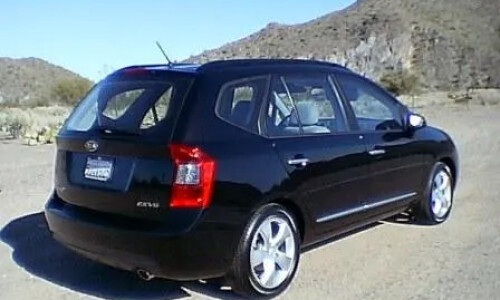 Kia Rondo #3