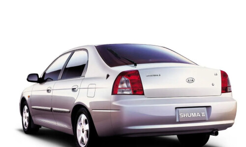 Kia Shuma #5