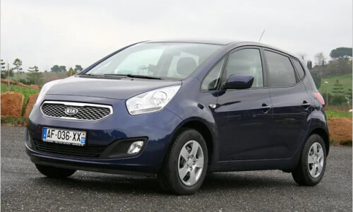 Kia Venga #12