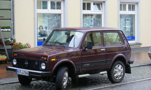Lada 4x4 #9