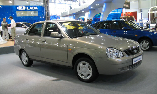 Lada Priora #10