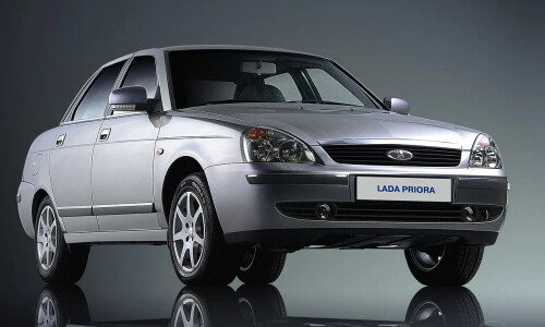 Lada Priora #11