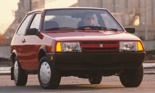 Lada Samara #11