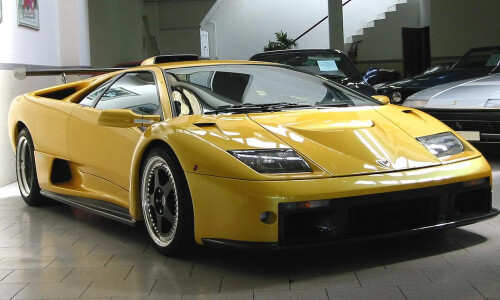 Lamborghini Diablo GT #8