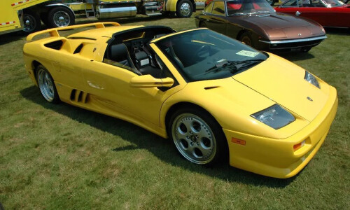 Lamborghini Diablo VT Roadster #9