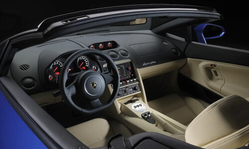 Lamborghini Gallardo LP 550-2 Spyder #3