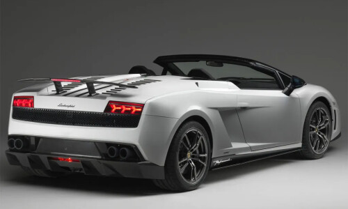 Lamborghini Gallardo Spyder Performante #10