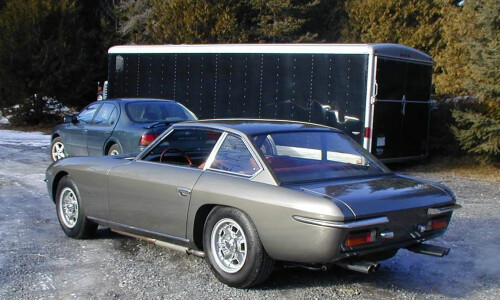 Lamborghini Islero #1