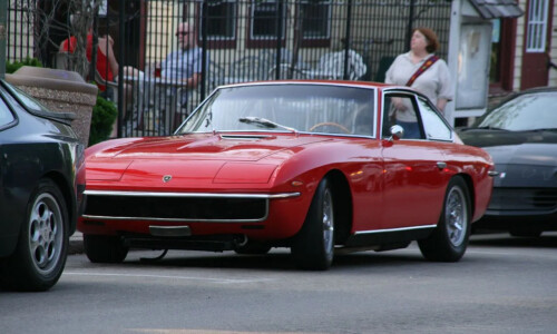 Lamborghini Islero #5