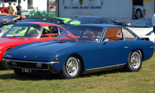 Lamborghini Islero #7