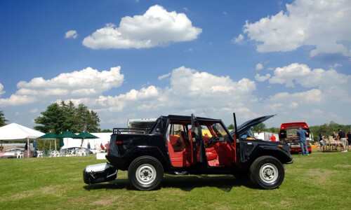 Lamborghini LM 002 #4