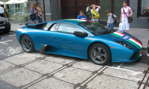 Lamborghini Murciélago 40th Anniversary #10