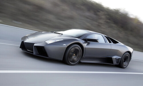 Lamborghini Reventón #8