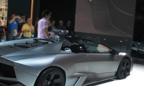 Lamborghini Reventon Roadster #14