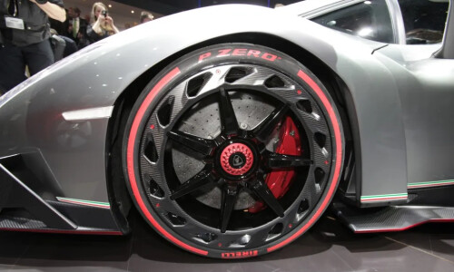 Lamborghini Veneno #16