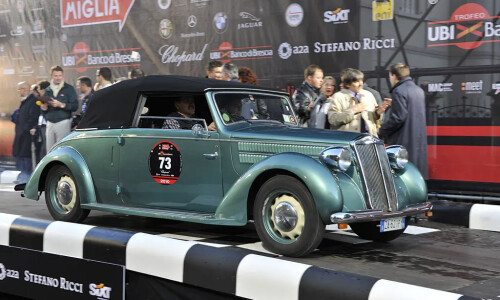 Lancia Aprilia #12