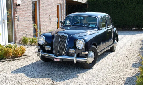 Lancia Aurelia B12 #11