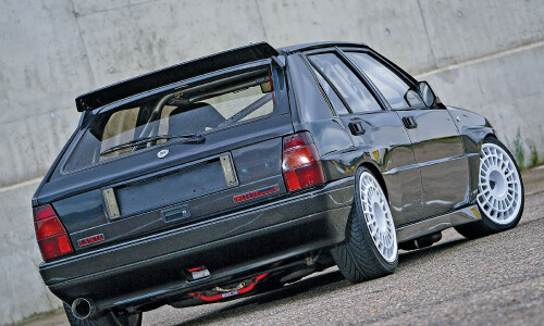 Lancia Delta Integrale #8