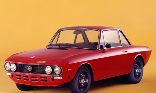 Lancia Fulvia #8