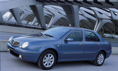 Lancia Lybra #7