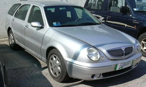 Lancia Lybra #8