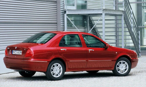 Lancia Lybra #9