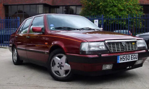 Lancia Thema 8.32 #1