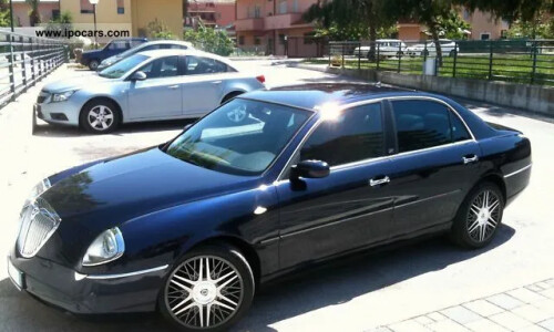 Lancia Thesis 2.0 20v Turbo Soft #1