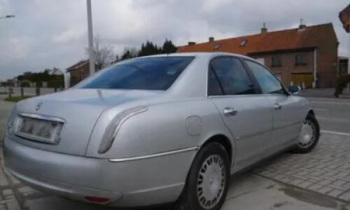 Lancia Thesis 2.4 JTD 10v #4