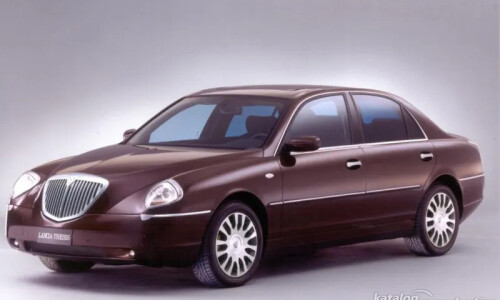 Lancia Thesis 2.4 Multijet 20v #2