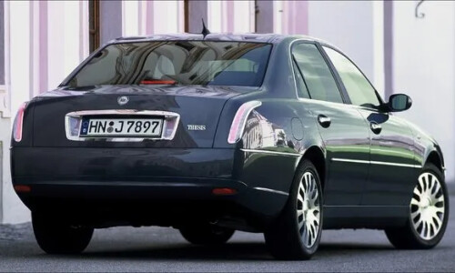 Lancia Thesis 2.4 Multijet 20v #7