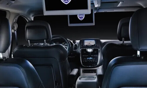 Lancia Voyager #5