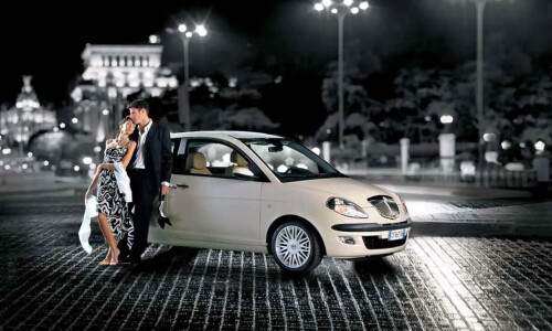Lancia Ypsilon 1.4 16v #5