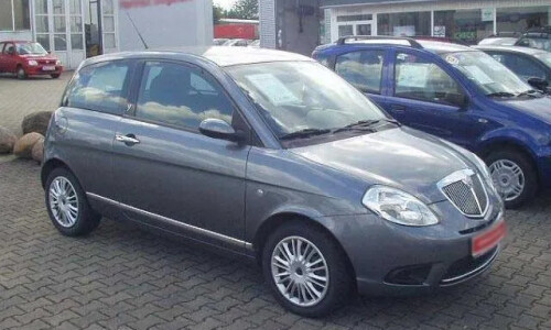 Lancia Ypsilon 1.4 16v #9