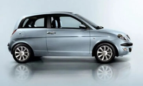 Lancia Ypsilon Arctic #1