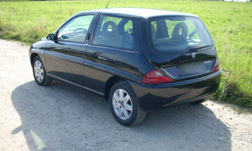 Lancia Ypsilon Cosmopolitan #9
