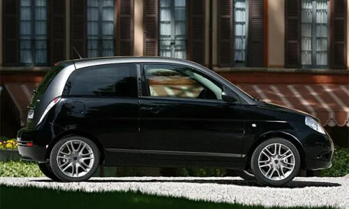 Lancia Ypsilon Sport MomoDesign #7