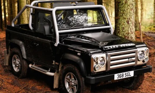 Land-Rover Defender Cabriolet Two #6