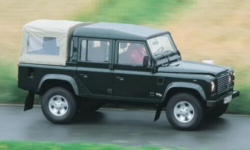 Land-Rover Defender Cabriolet Two #9