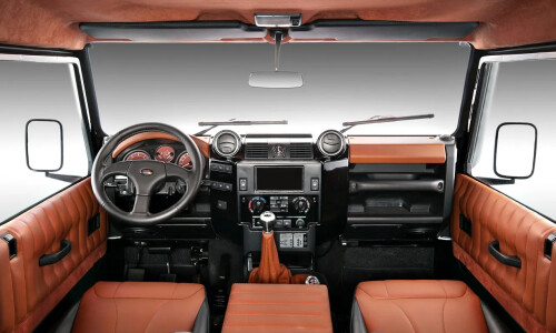 Land-Rover Defender Experience II #2
