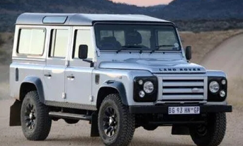 Land-Rover Defender Limited #5