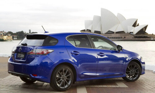 Lexus CT 200h #7