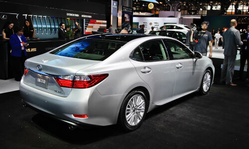 Lexus ES 350 #1