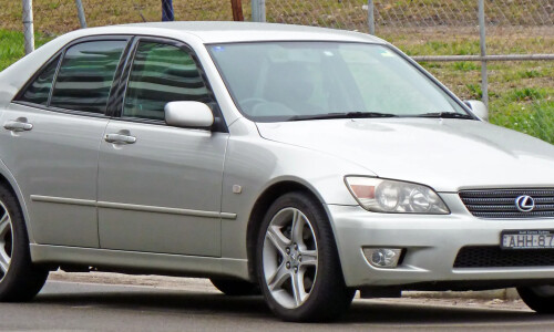 Lexus IS 200 #2
