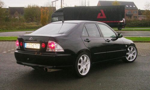 Lexus IS 200 #5